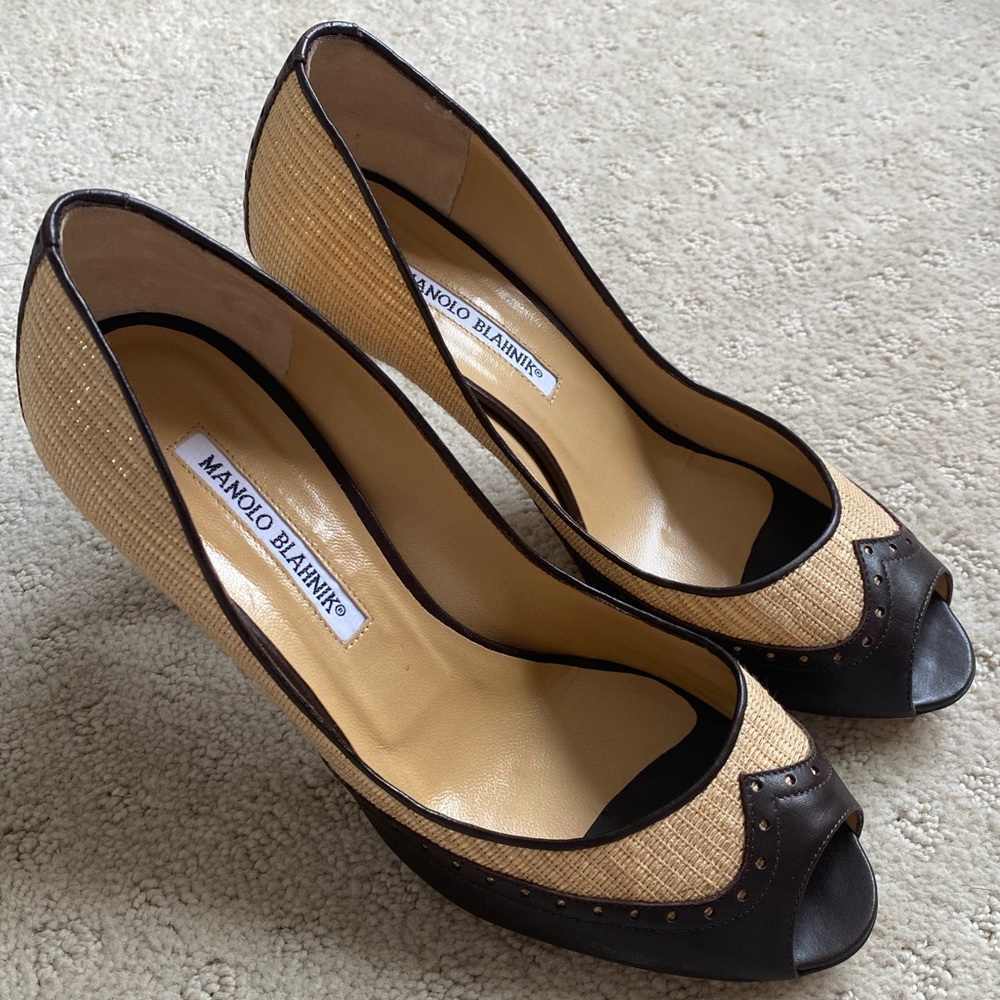 Manolo Blahnik Woven and Leather Peep Toe Pumps